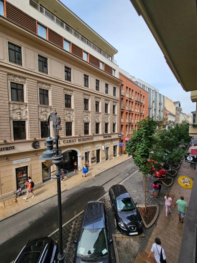 Central Beds Budapesta Exterior foto